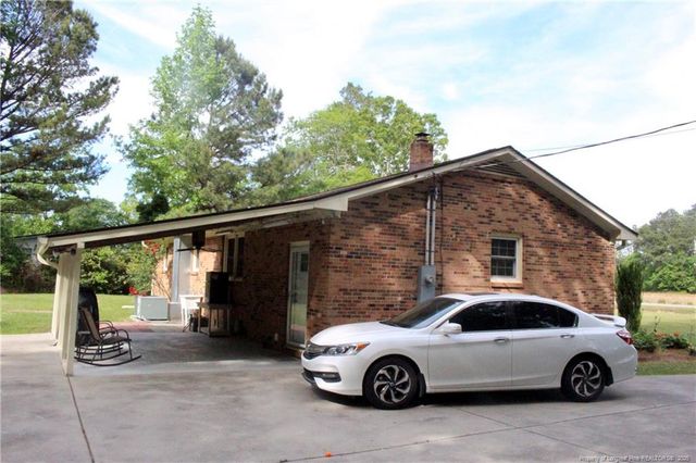 3253 Meadow Road, Lumberton, NC 28358