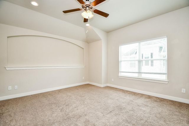 4823 Hardy Street, Houston, TX 77009