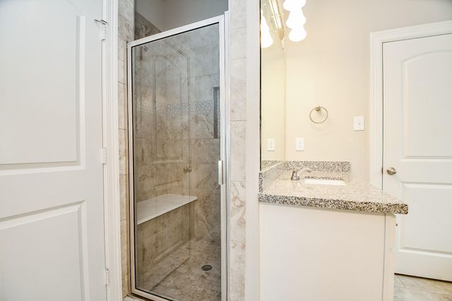 4823 Hardy Street, Houston, TX 77009