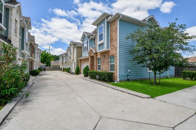 4823 Hardy Street, Houston, TX 77009