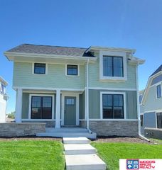 745 Penrose Drive, Lincoln, NE 68521