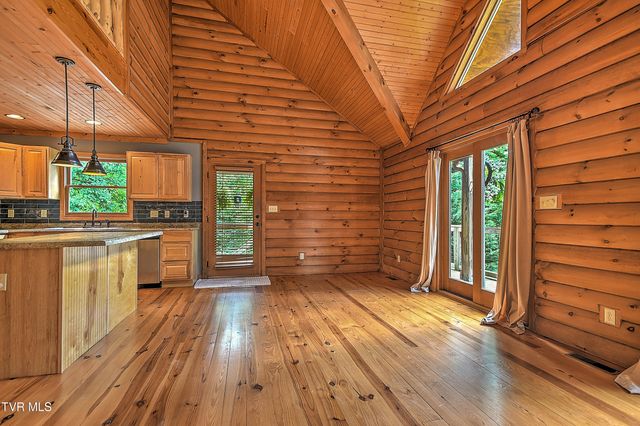 9245 Mendota Road, Mendota, VA 24270