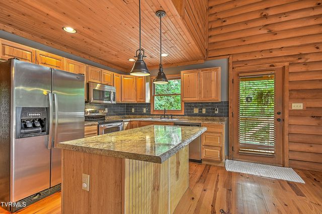 9245 Mendota Road, Mendota, VA 24270