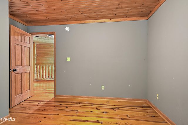 9245 Mendota Road, Mendota, VA 24270