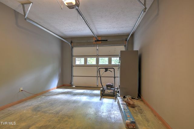 9245 Mendota Road, Mendota, VA 24270