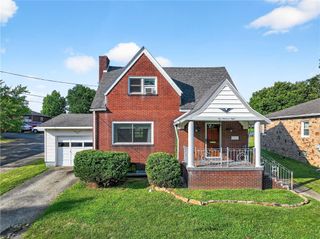 508 Hemlock St, Mt Pleasant Boro, PA 15666