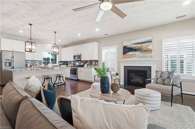 137 Beacon RN, Suffolk, VA 23435