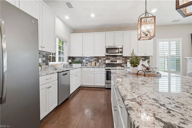 137 Beacon RN, Suffolk, VA 23435