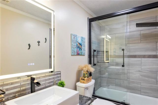 410 Camelot Drive, Fayetteville, GA 30214