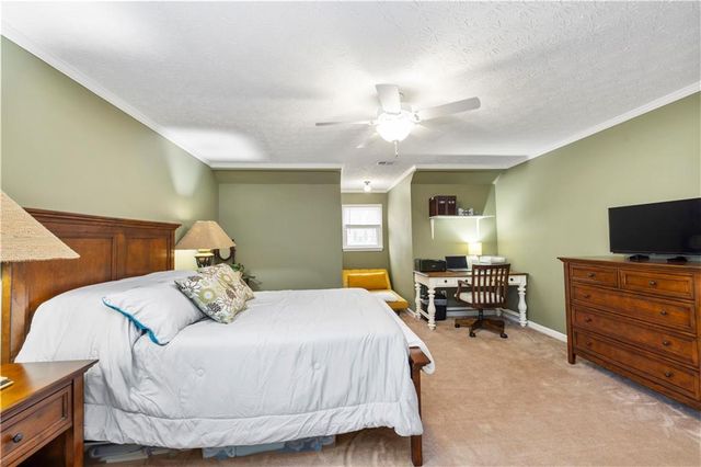 410 Camelot Drive, Fayetteville, GA 30214