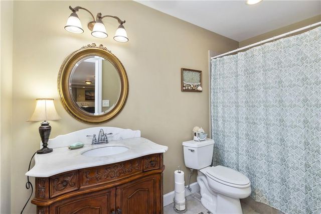 410 Camelot Drive, Fayetteville, GA 30214