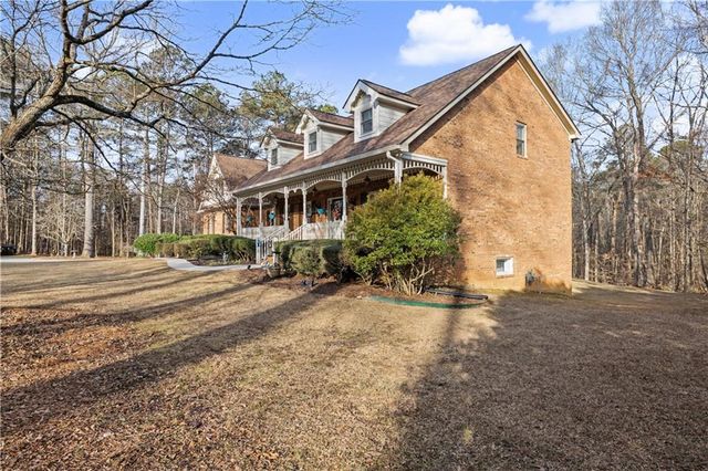 410 Camelot Drive, Fayetteville, GA 30214