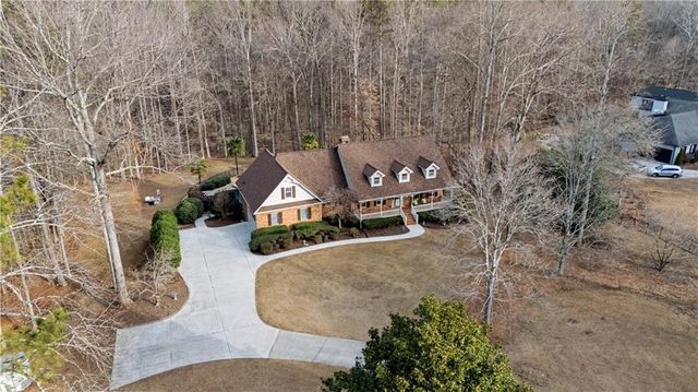 410 Camelot Drive, Fayetteville, GA 30214