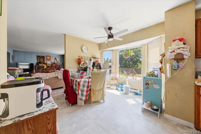 7 Apple Blossom Lane, Patchogue, NY 11772