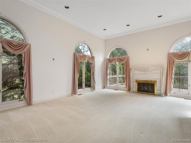13780 Eaton Drive, Plymouth, MI 48170