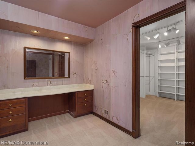 13780 Eaton Drive, Plymouth, MI 48170
