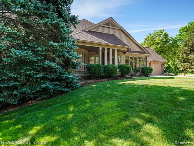 13780 Eaton Drive, Plymouth, MI 48170