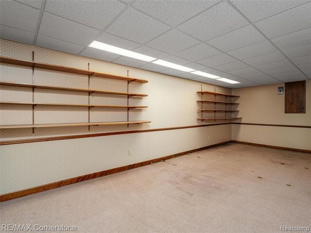 13780 Eaton Drive, Plymouth, MI 48170