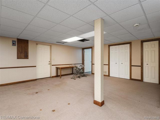 13780 Eaton Drive, Plymouth, MI 48170