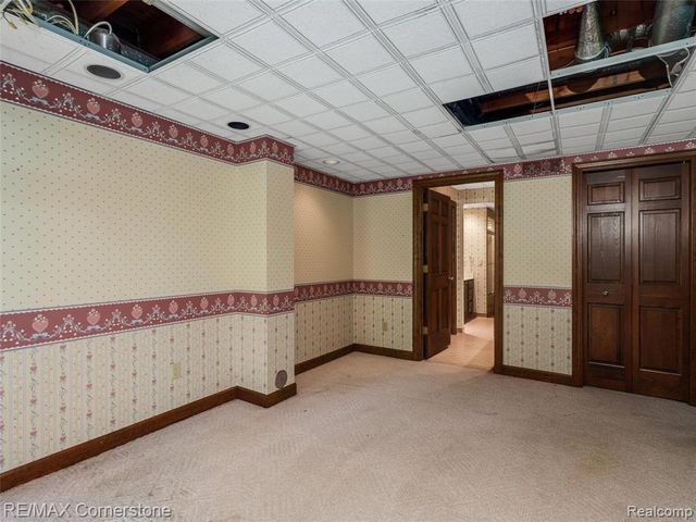 13780 Eaton Drive, Plymouth, MI 48170