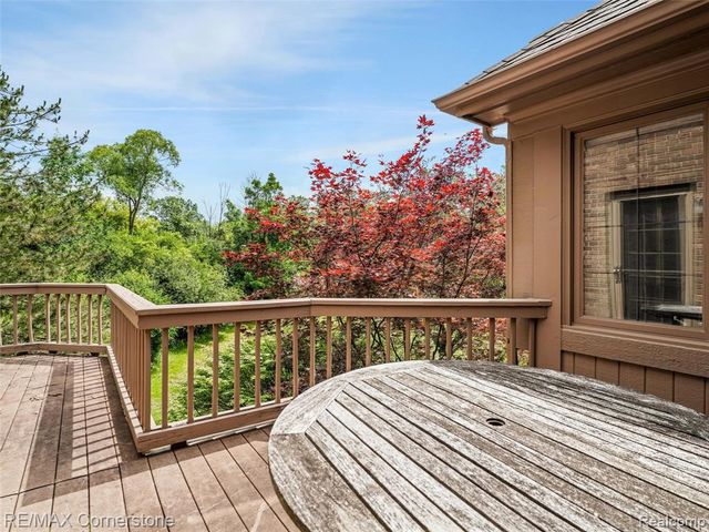 13780 Eaton Drive, Plymouth, MI 48170