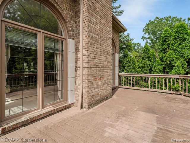 13780 Eaton Drive, Plymouth, MI 48170