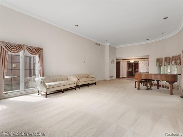 13780 Eaton Drive, Plymouth, MI 48170