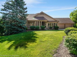 13780 Eaton Drive, Plymouth, MI 48170