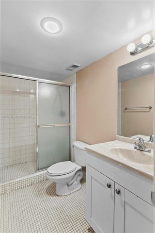 9400 Live Oak Place 103, Davie, FL 33324