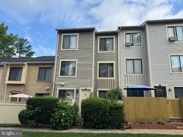 9416 PENSHURST CT, Gaithersburg, MD 20886