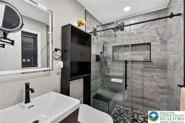 1105 Bryant Street, South Whitehall Twp, PA 18104
