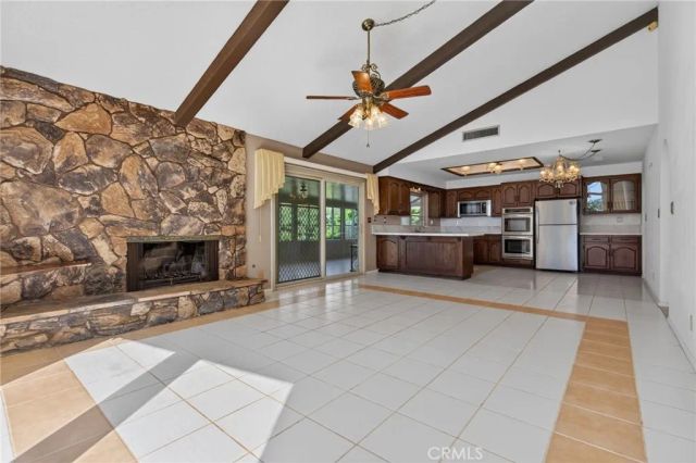 5462 Sierra Vista, Riverside, CA 92505