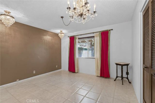 5462 Sierra Vista, Riverside, CA 92505