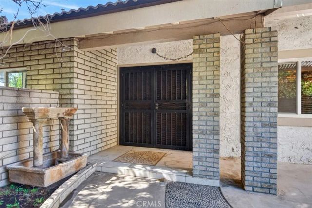 5462 Sierra Vista, Riverside, CA 92505