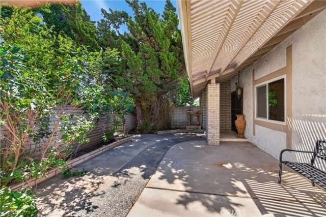 5462 Sierra Vista, Riverside, CA 92505