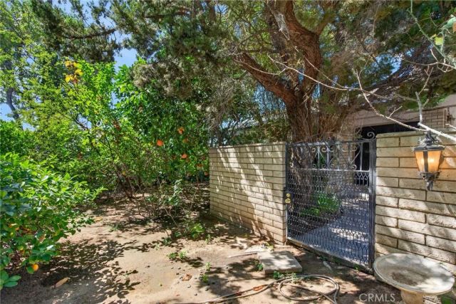 5462 Sierra Vista, Riverside, CA 92505