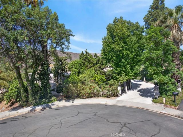 5462 Sierra Vista, Riverside, CA 92505
