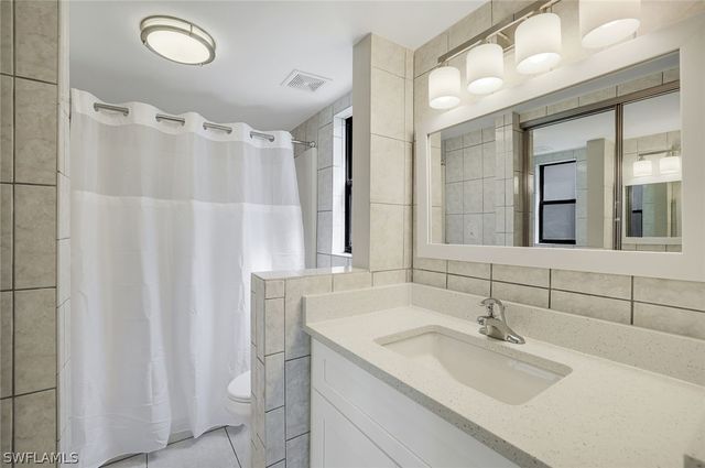 4346 27th CT SW 101, Naples, FL 34116