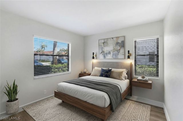 4346 27th CT SW 101, Naples, FL 34116