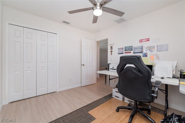 1921 SE 8th TER, Cape Coral, FL 33990