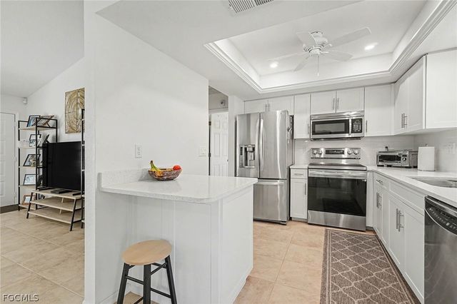 1921 SE 8th TER, Cape Coral, FL 33990