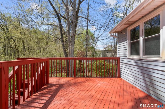 1084 Meriden Avenue, Southington, CT 06489