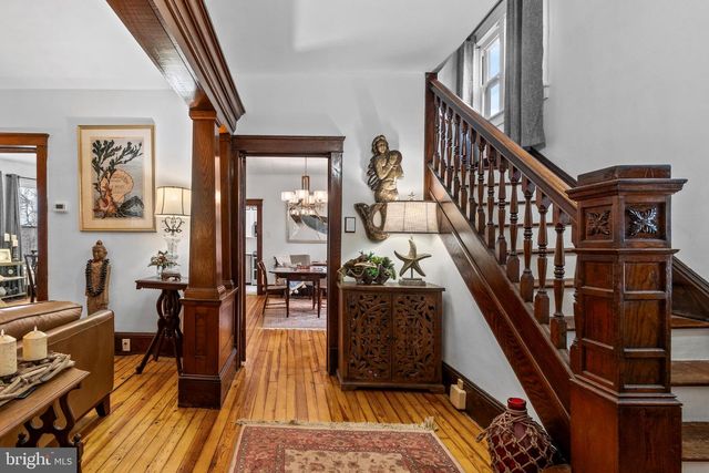 25 E FRANKLIN ST, New Freedom, PA 17349