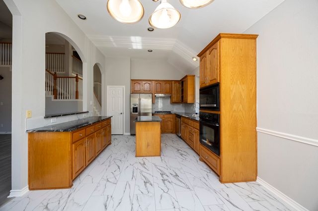 725 Morningside Trail, Murphy, TX 75094