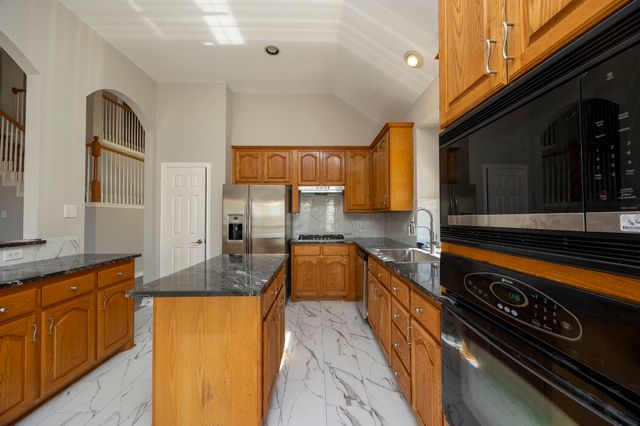 725 Morningside Trail, Murphy, TX 75094