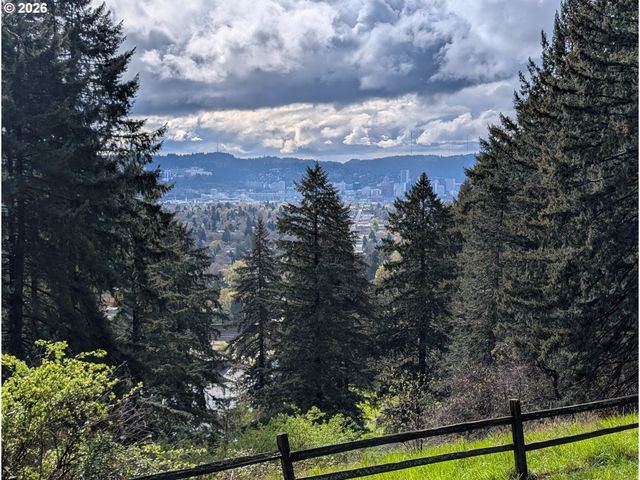 137 Se 73RD Ave, Portland, OR 97215