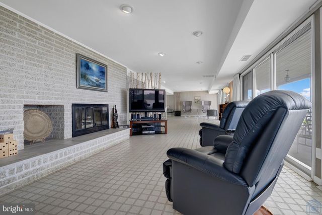 1323 MAGNOLIA AVE, Annapolis, MD 21403