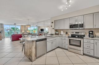 970 Highway 98, 202, Destin, FL 32541