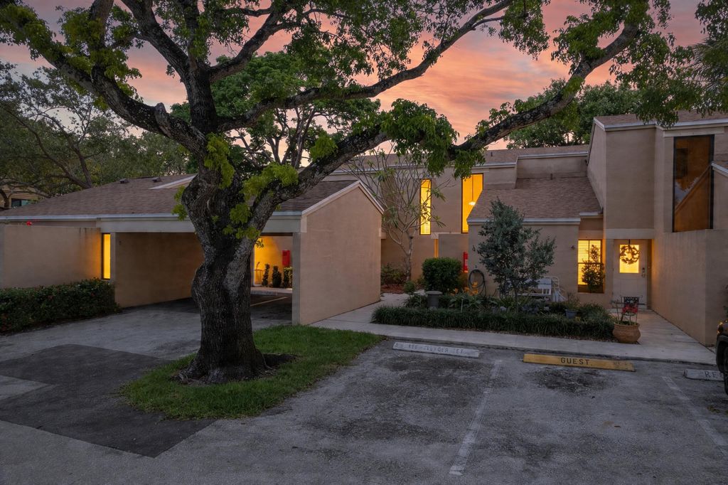 1121 NW 13th Street 3, Boca Raton, FL 33486