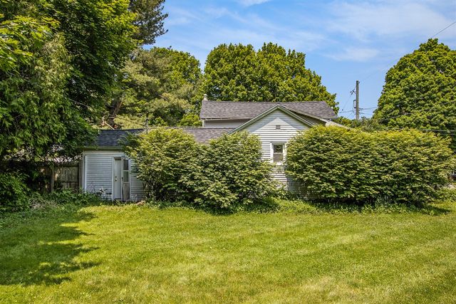 113 N Church Street, Augusta, MI 49012